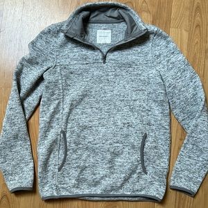 Thread and supply pullover / quarter zip